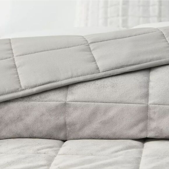 Koolaburra By Ugg Bentley Full/Queen Velvet Quilt Set w/Shams- Silver - Picture 3 of 11